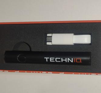 TechniQ/Uncle Ike's Battery Black